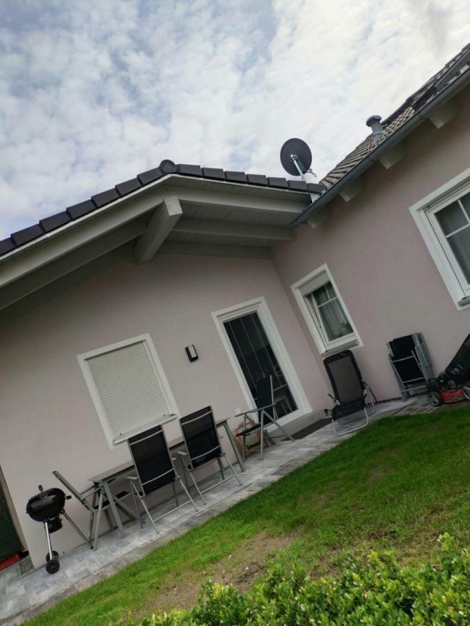 Haus Brückelsee Wackersdorf Exterior foto